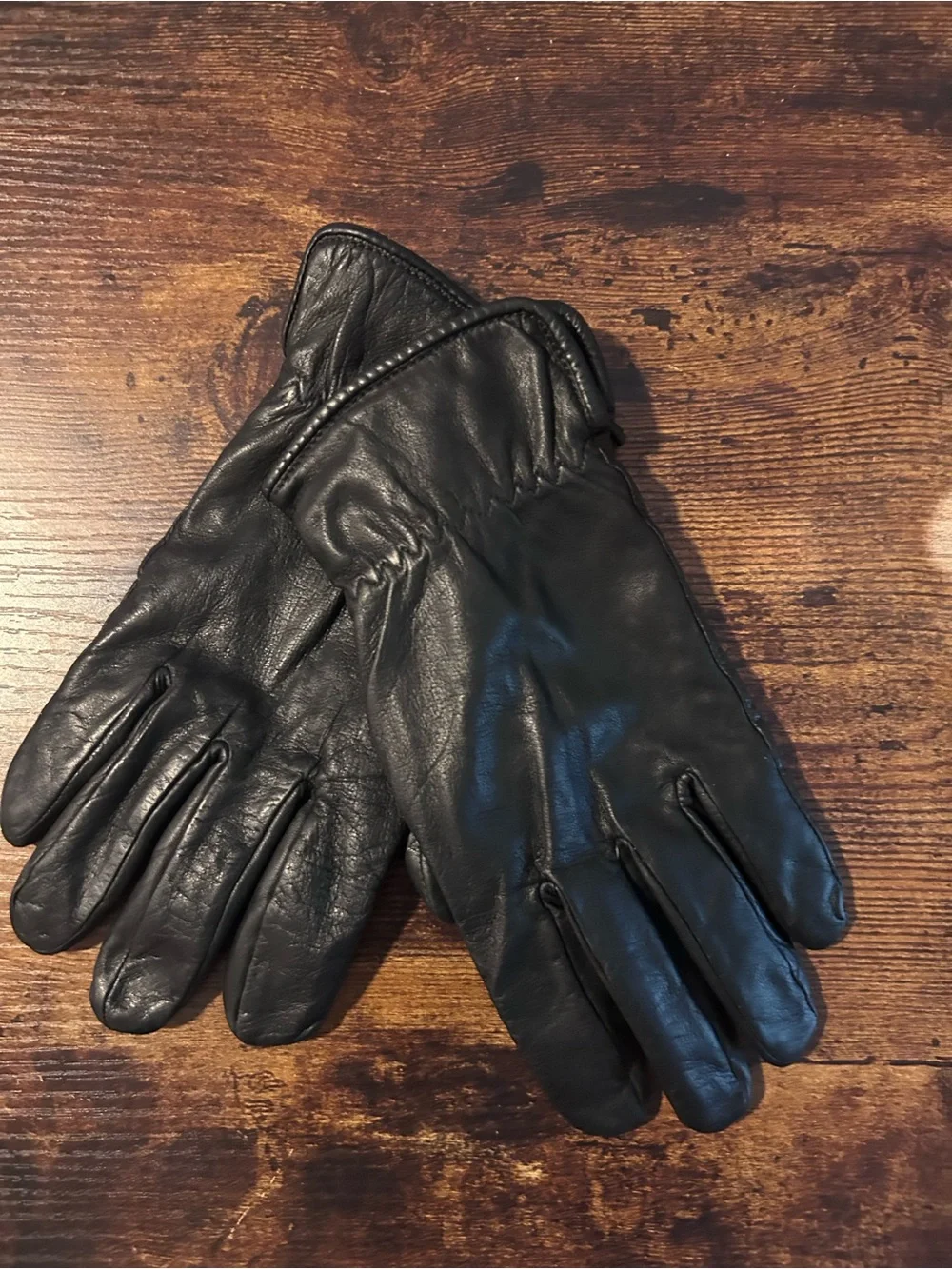 Black Supple Ladies Lined Leather Biker Gloves Edgy Classic Accessory